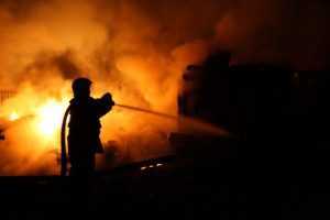 Incendiu la o casă în Ștefănești! O femeie de 81 de ani - victimă! 1 incendiu - Incendiu la o casă în Ștefănești! O femeie de 81 de ani - victimă!
