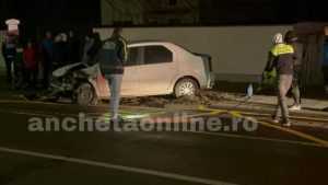 accident - A intrat pe contrasens și a lovit frontal o altă mașină în Argeș! O femeie și 2 minori sunt grav răniți!