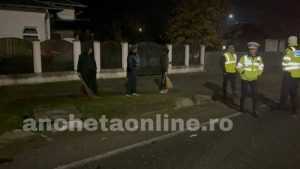 politie - A intrat pe contrasens și a lovit frontal o altă mașină în Argeș! O femeie și 2 minori sunt grav răniți!