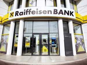 raiffeisen bank aa - Clienții Raiffeisen Bank primesc banii înapoi!