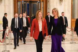Președinta a.i. a Senatului, Alina Gorghiu, întrevedere cu președinta Parlamentului European, Roberta Metsola 1 Sursă foto: PNL
