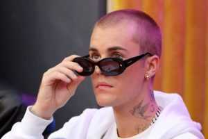 H&M retrage de la vânzare o colecţie Justin Bieber după ce acesta a spus că nu şi-a dat acordul pentru „gunoiul” respectiv! 7 Sursa Foto Bloomberg.com