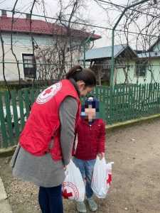 Familiile nevoiașe din Costești au primit pachete cu alimente 1 321604960 8494489733957964 3847890638674985203 n - Familiile nevoiașe din Costești au primit pachete cu alimente