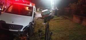 accident noapte 1 - Argeș: Accident între un autoturism și o autoutilitară!