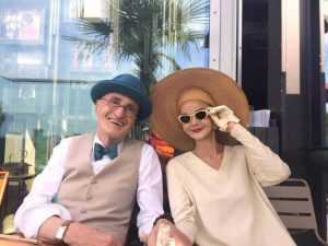 Cei mai „cool” pensionari – Vedete în mediul online 2 pensionari cool