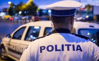 MAI politia-capitalei-politisti-masina-politie-640x400