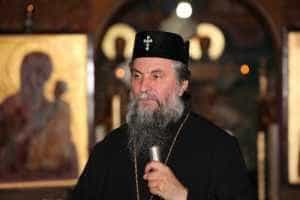 Mitropolitul Olteniei a blestemat credincioșii care merg la o biserică de la Mănăstirea Frăsinei 16 Mitropolitul Irineu sursa PressHub - Mitropolitul Olteniei a blestemat credincioșii care merg la o biserică de la Mănăstirea Frăsinei