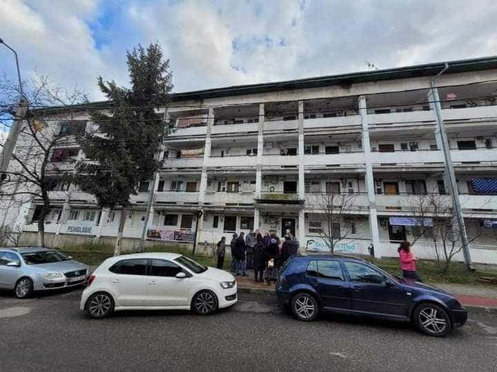 Asa arata blocul 15 din Strada Rahovei Sursă foto: Facebook Cristian Gentea