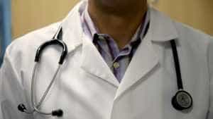 Medic din capitală acuzat de vătămare corporală din culpă. Victima este o femeie din Argeș 1 medic