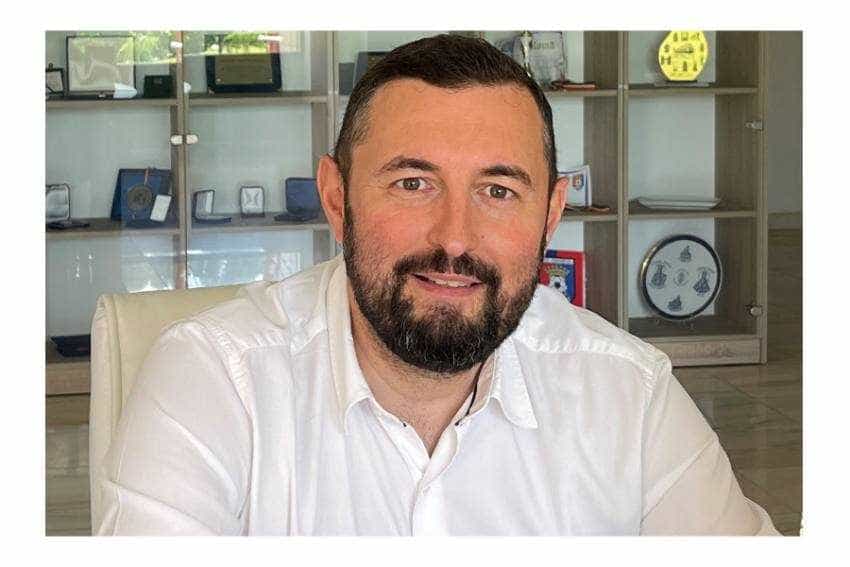 Bogdan Ștefănescu Bogdan Ștefănescu