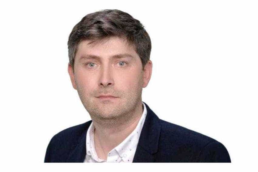 Adrian Frîntură Adrian Frîntură