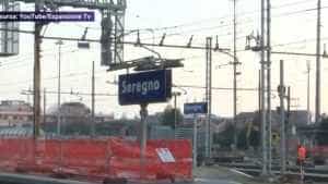 gara tren - Eveniment șocant! Un român de doar 14 ani a fost bătut și aruncat în fața unui tren în Italia!