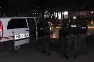 Percheziții în casele a 13 polițiști de la Rutieră! 1 politia mascatii e1674852661254 - Percheziții în casele a 13 polițiști de la Rutieră!