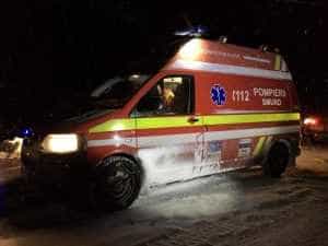 smurd zapada noaptea e1547279487919 - Tragic! Un băiețel de 10 ani a fost accidentat mortal de o mașină!