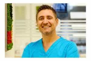 Dr. Anghelin Teofil, Clinica de Medicină Dentară „Dr. Teoˮ : Satisfacția supremă va veni când noua generație, la a cărei formare contribuim, ne va substitui cu brio! 14 dr