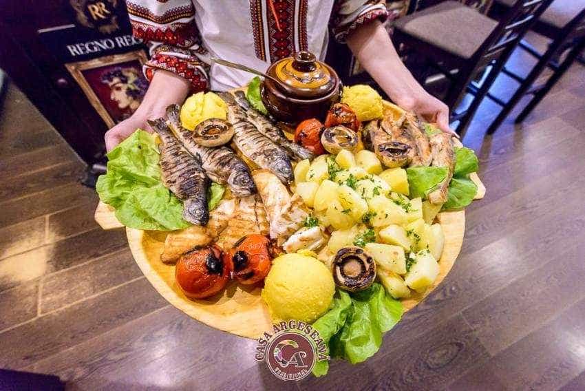 De Ziua Femeii – Zi specială la Restaurant Casa Argeșeană 5 Casa Argeseana mancare6 - De Ziua Femeii – Zi specială la Restaurant Casa Argeșeană