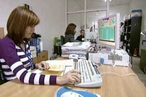 angajari - Angajări la stat! Salarii de 2.000 de euro