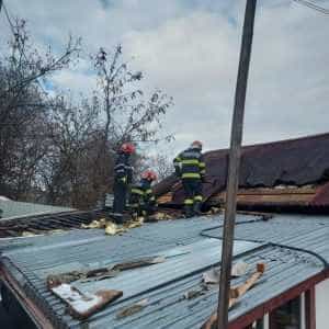 din incendiu pompieri