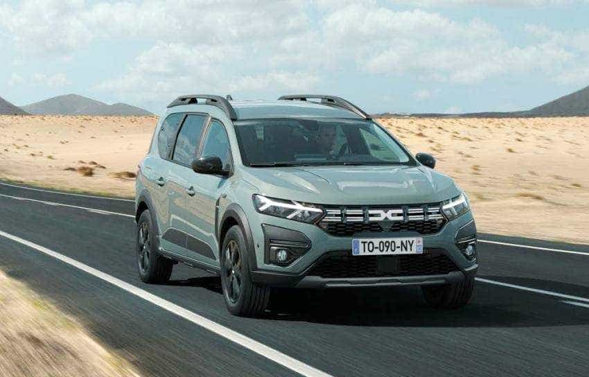 Jogger hybrid vehicul dacia hibrid