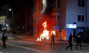 accident incendiu noapte e1675711877811 - (VIDEO) Accident rutier urmat de incendiu în Pitești!