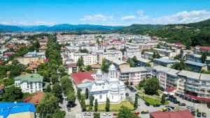Aproape 70% din bugetul municipiului Curtea de Argeş este alocat pentru dezvoltare 1 curtea de arges panorama