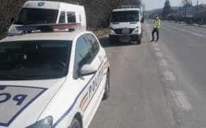 Se credea pe autostradă! Ce a pățit un șofer care mergea cu peste 130 km/h pe un drum din Argeș 1 politie sofer - Se credea pe autostradă! Ce a pățit un șofer care mergea cu peste 130 km/h pe un drum din Argeș