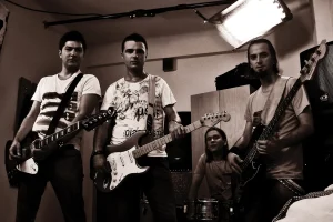 (Video) Concert Vunk în Club Hush Pitești, vineri, 17 februarie 2 Vunk