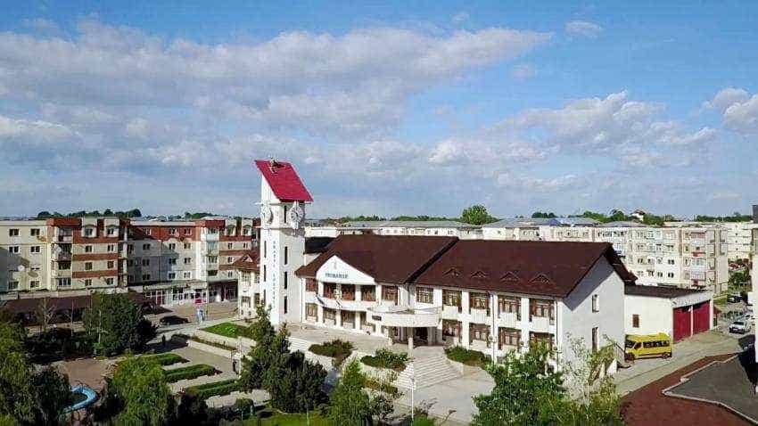 costesti centrul oraşului