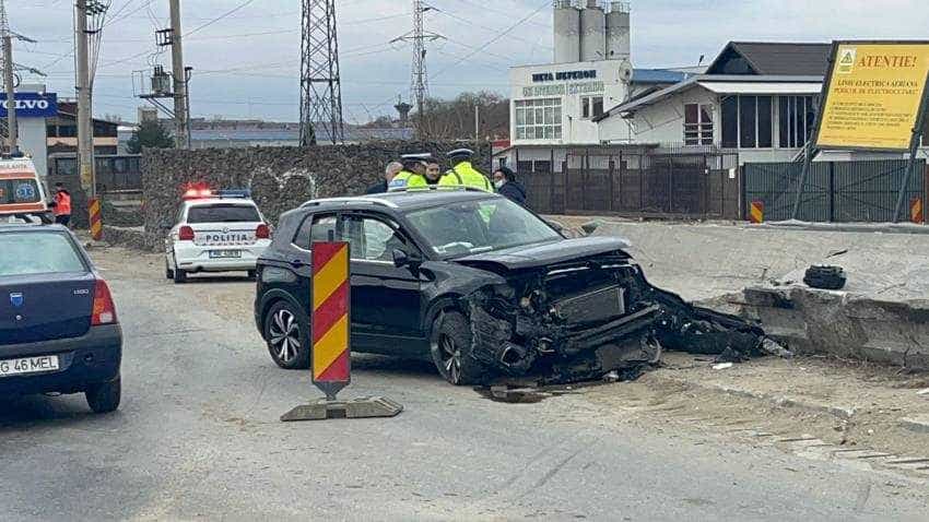 accident-curba-bascov