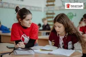 Mai citesc copiii noștri? Numărul bibliotecilor școlare, în scădere! 1 Sursă foto: Salvați Copiii