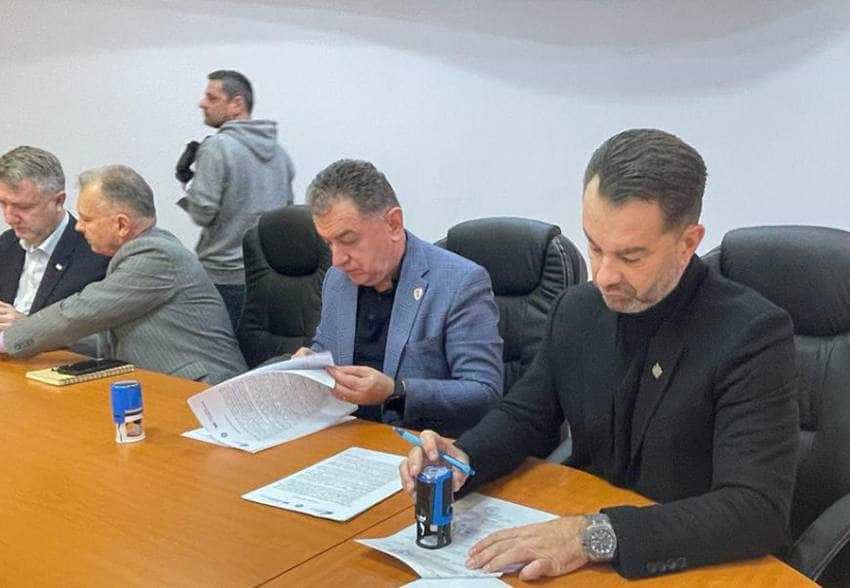 Gentea consortiu campus Sursă foto: Facebook Primăria Municipiului Pitesti