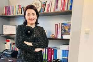 Livia Tranca 1 - Livia Trancă: Femeile contemporane pot avea o carieră profesională foarte bine orientată și, în egală măsură, își pot asuma eficient rolul în familie!