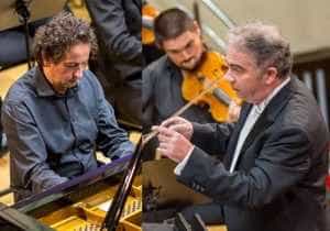 Pentru salvarea vieții Erikăi Andreea Duminică. Concert simfonic umanitar, la Filarmonica Pitești 22 Sursa foto:primăria Municipiului Pitesti