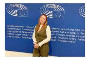 Anca Baciu: Tot mai multe femei au funcții-cheie, ceea ce înseamnă că societatea acceptă acest principiu și îl susține! 1 Untitled Project 4 - Anca Baciu: Tot mai multe femei au funcții-cheie, ceea ce înseamnă că societatea acceptă acest principiu și îl susține!