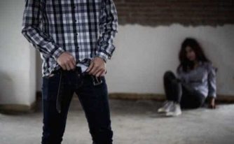 violenta-sexuala-minori