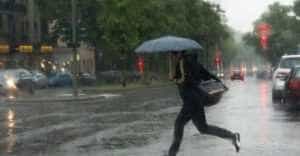 Avertizare ANM! Cod portocaliu de vreme rea în mai multe localități din Argeș! 27 ploi-si-frig