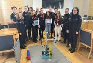 Cristian Gentea: Sunt bucuros că am găsit soluții să-i ajutăm să plece la Campionatul Mondial de Robotică 7 Sursă foto: Facebook Cristian Gentea