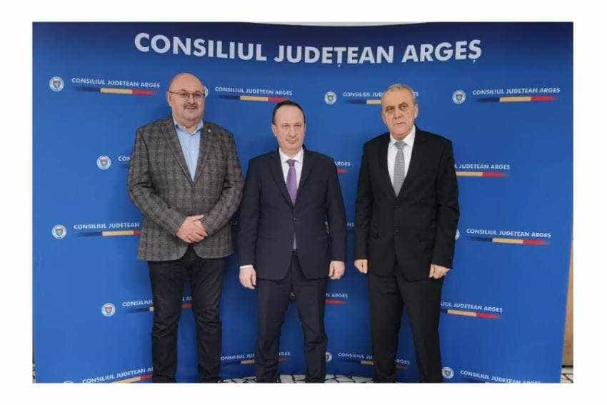 cj Argeș