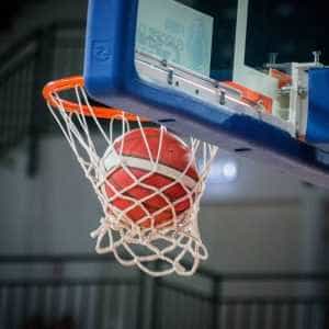 Sâmbătă este zi de baschet! Hai să facem gălăgie la FC Argeș - CSM Constanța! 1 baschet