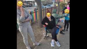 seminte parc - Două femei au fost amendate cu 2500 de lei după ce au mâncat semințe într-un parc!