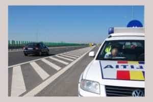 Un șofer din Merișani și altul din Ilfov - prinși „zburând” pe autostrada A1 28 polițist poliția radar