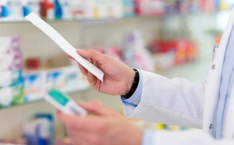 farmacie-antibiotice farmacie antibiotice.jpg - Micuții din Costești sunt așteptați pe 27 noiembrie la piesa de teatru „Cei trei purceluși”