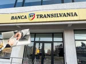 banca transilvania by alpar benedek dreamstime - Angajată a Băncii Transilvania- cercetată! A furat 1,3 milioane lei din contul unui client decedat