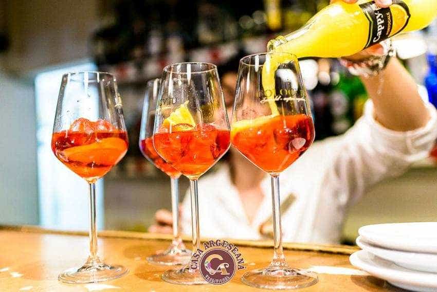 terasa Casa Argeseana 5 - Terasa Restaurantului Casa Argeșeană este alegerea perfectă pentru Ziua Copilului