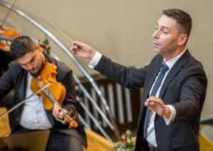 Violonista Ioana Cristina Goicea revine la Filarmonica Pitești 1 Sursă foto: Facebook Primăria Municipiului Pitești