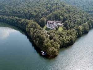 TRANSFĂGĂRĂȘAN – destinația perfectă pentru vacanța de Paște 2 Valea cu Pești