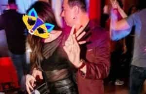 decan politie e1680692821195 - Decanul Academiei de Poliție a făcut furori pe internet, după ce a apărut dansând lasciv alături de o studentă!