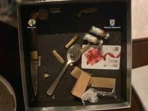 (VIDEO) Argeș: 19 percheziții domiciliare pentru trafic de droguri! 8 persoane au fost arestate! 2 droguri2 - (VIDEO) Argeș: 19 percheziții domiciliare pentru trafic de droguri! 8 persoane au fost arestate!