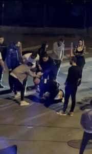 scandal George Cotiga - Gelozia face victime! Antrenorul secund al CS Mioveni și-a luat o sticlă în cap, în centrul Piteștiului!