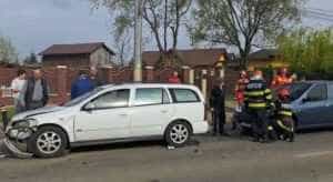 accident - (VIDEO) Accident rutier grav cu 3 autoturisme în Bradu! Două victime au nevoie urgentă de medici!